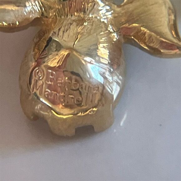 Vintage Barbara Mandrell Gold-Toned Angel Pin with Clear Rhinestones - Picture 7 of 11